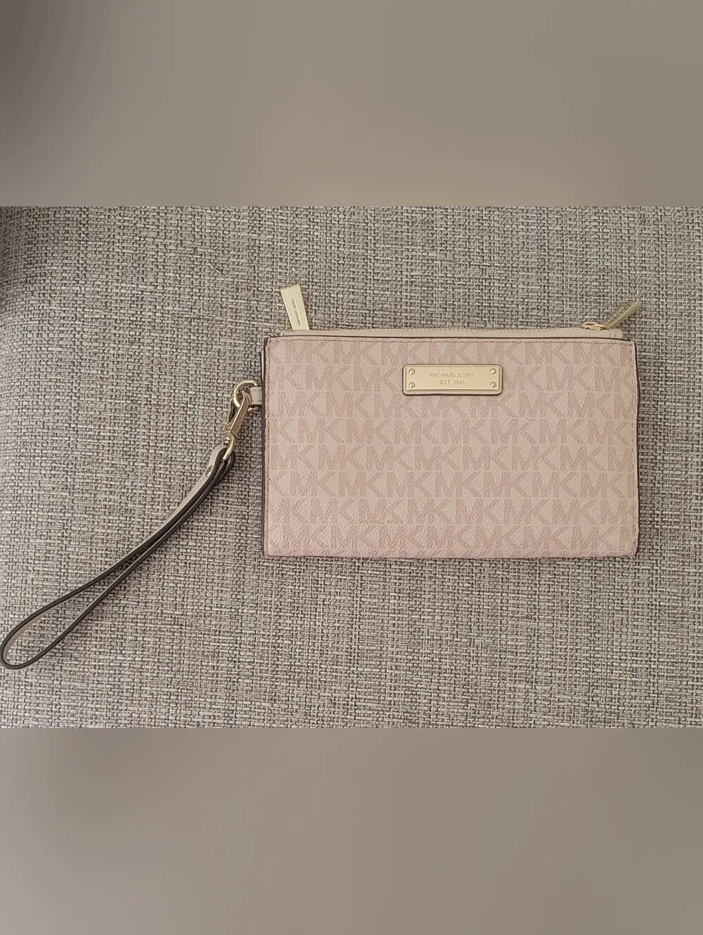 Michael Kors Pink Signature Wristlet
